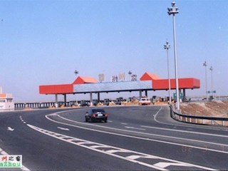 图片：保津高速公路霸州市区段高速入口