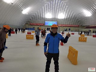 霸州市教体局果嵘琳荣获河北省第三届冰雪运动会“大众冰雪之星”称号
